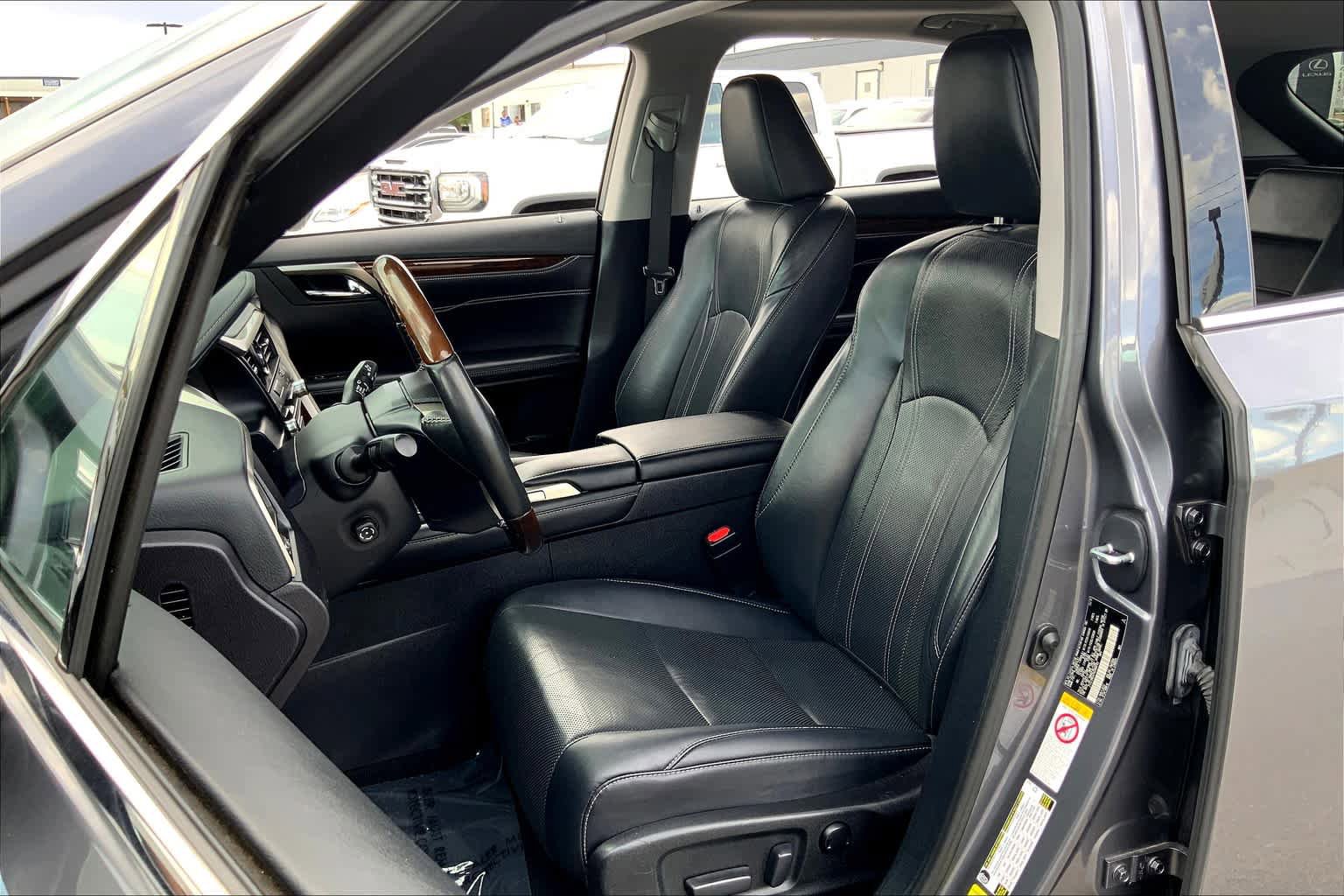 Used 2017 Lexus RX 350 FWD w/ Premium Package image 8