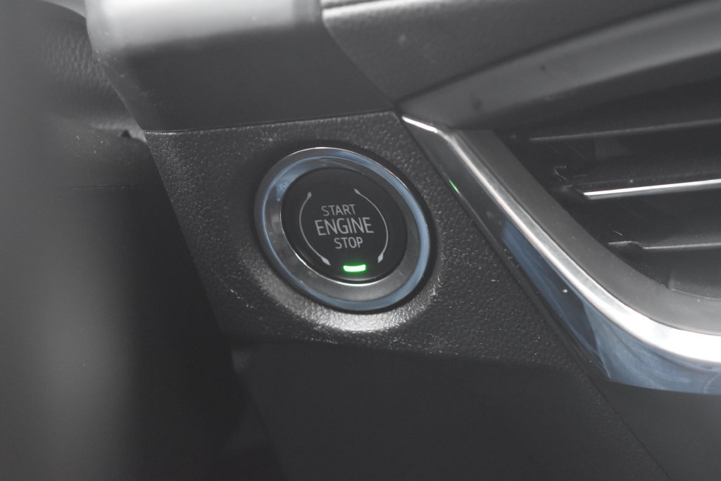 Used 2025 Buick Encore GX Preferred AWD/4WD image 18