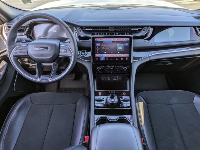 Used 2022 Jeep Grand Cherokee Trailhawk image 16