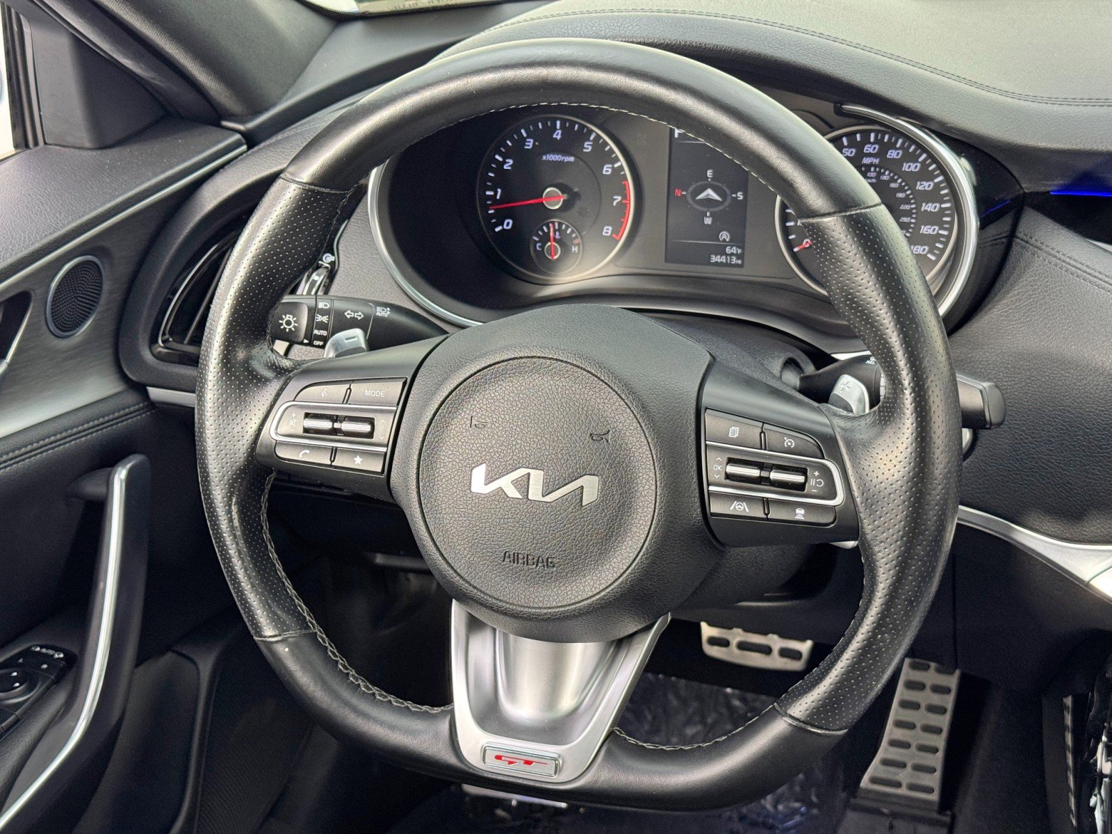 Used 2022 Kia Stinger GT1 image 19