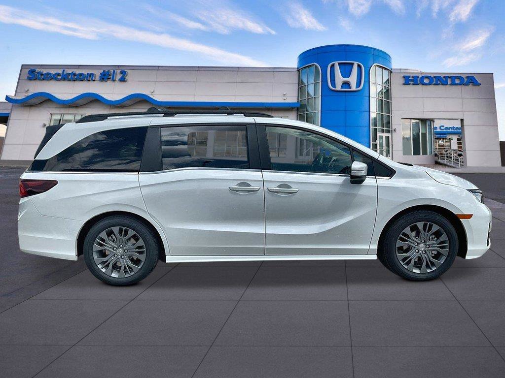 New 2027 Honda Odyssey Touring image 6