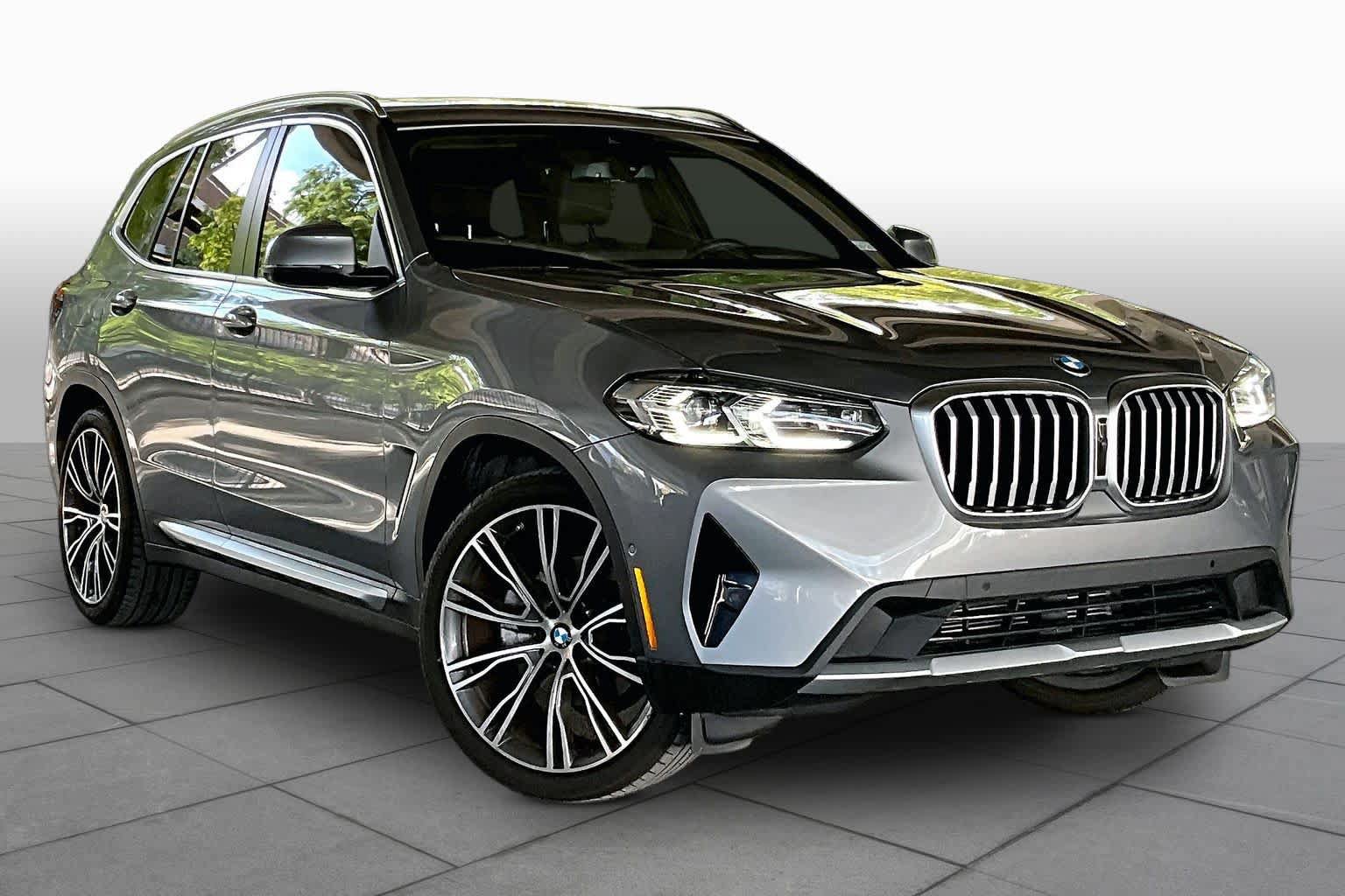 Used 2023 BMW X3 sDrive30i w/ Convenience Package w/ZPA RWD image 2