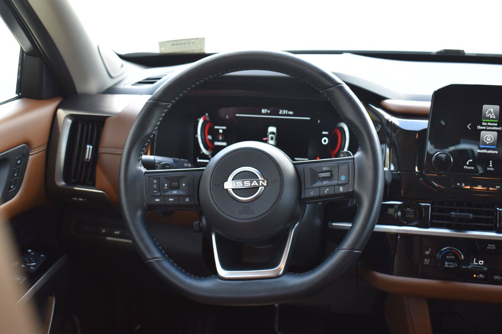 Used 2025 Nissan Pathfinder Platinum w/ Cargo Package FWD image 37