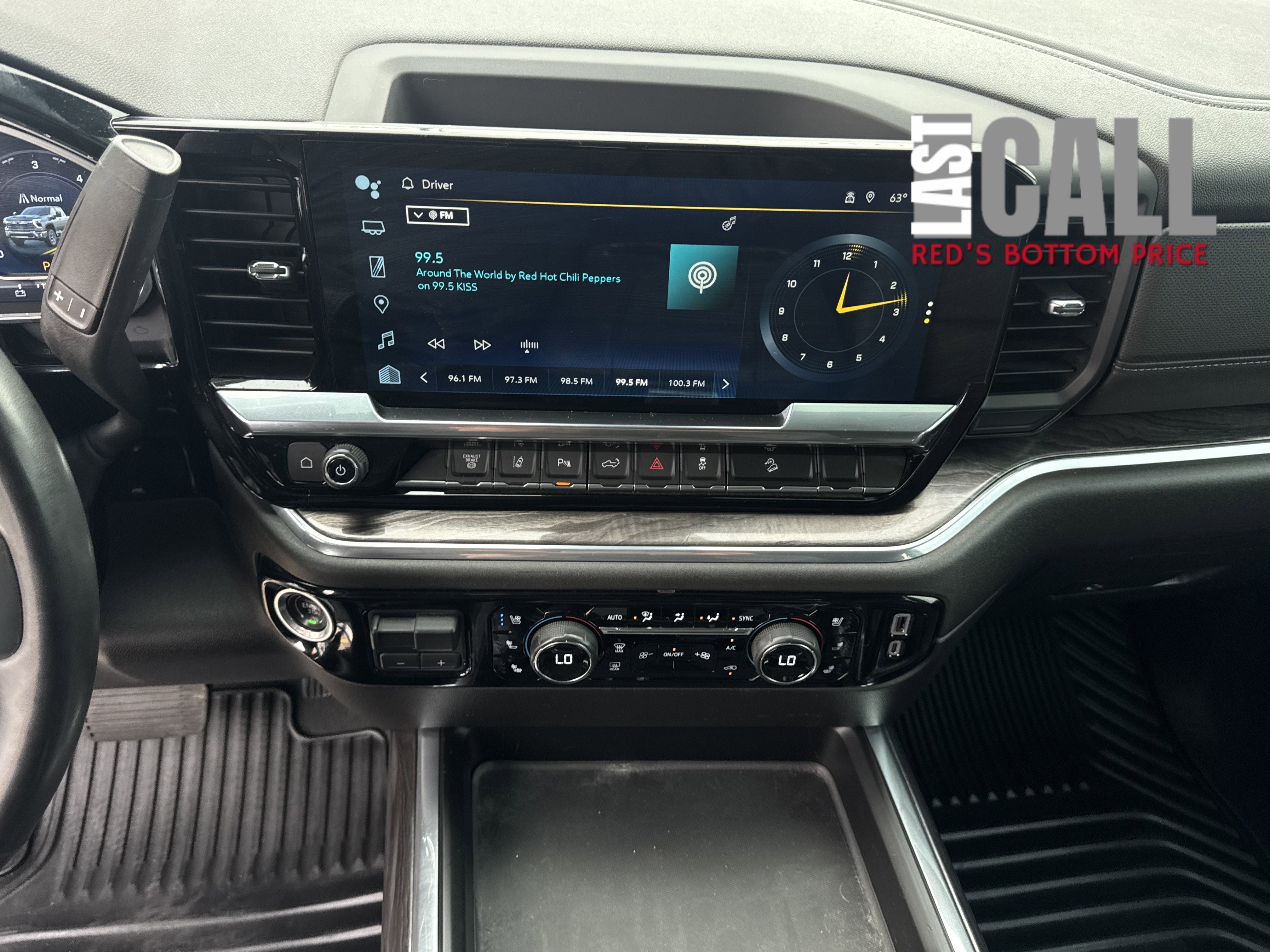 Used 2024 Chevrolet Silverado 2500 LTZ w/ LTZ Plus Package image 22