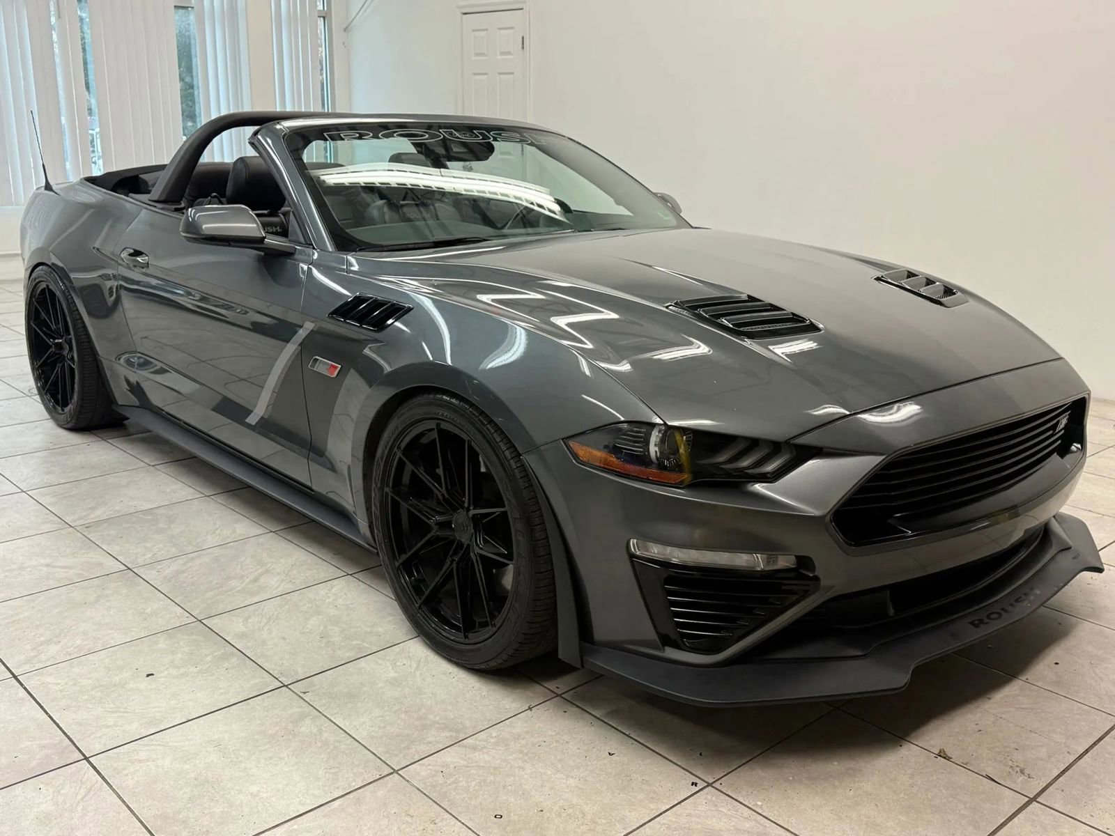Used 2021 Ford Mustang GT Premium w/ GT Performance Package RWD image 1