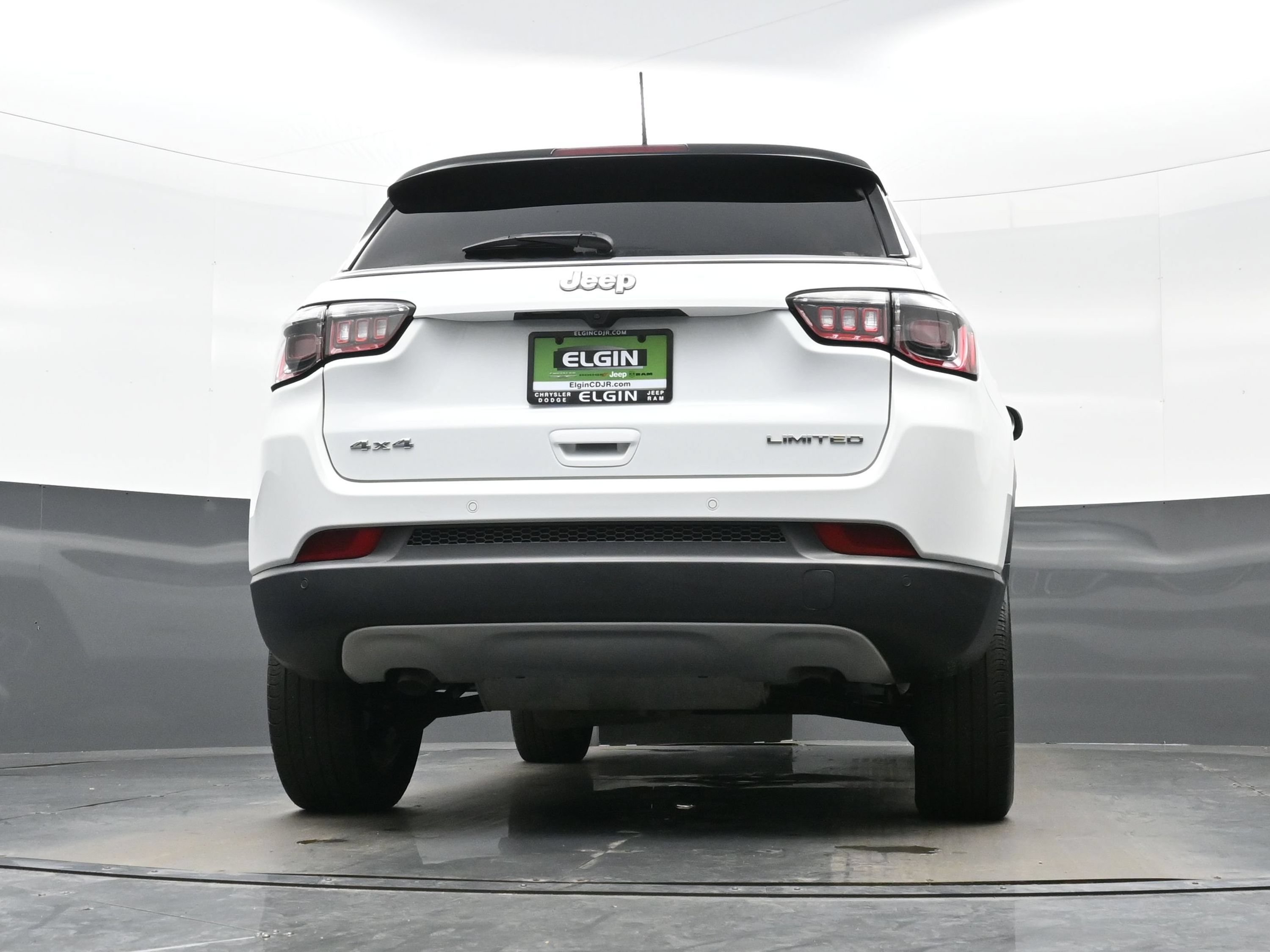 Used 2024 Jeep Compass Limited AWD/4WD image 31