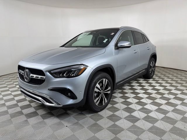 New 2026 Mercedes-Benz GLA 250 4MATIC image 3