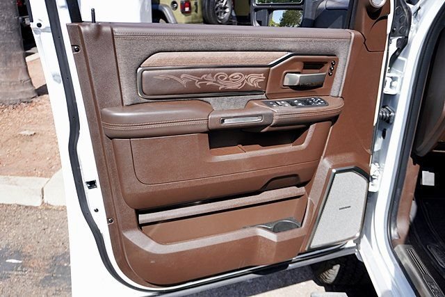 Used 2025 RAM 3500 Longhorn AWD/4WD image 28