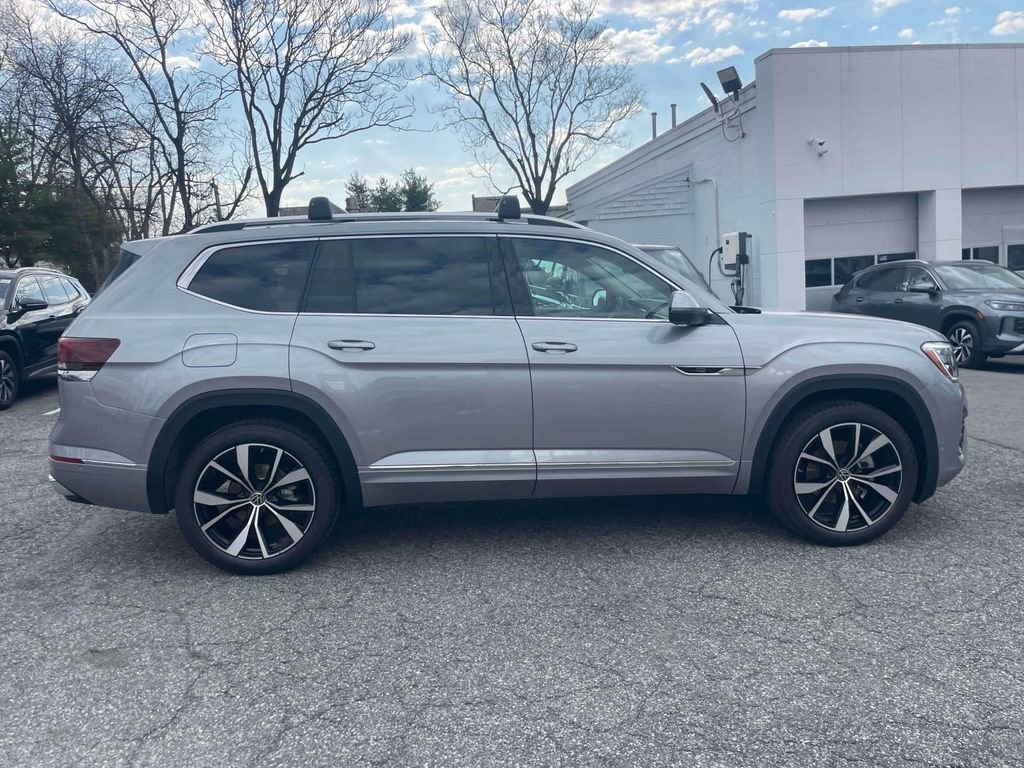 New 2026 Volkswagen Atlas SE image 5