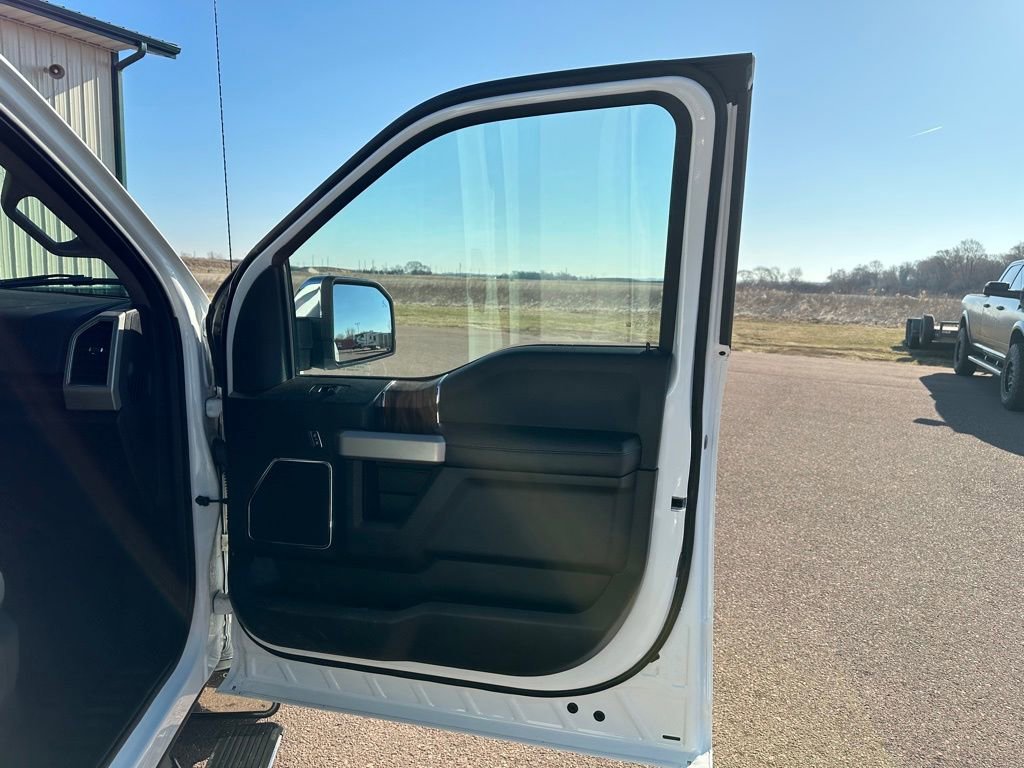 Used 2020 Ford F150 Lariat w/ Equipment Group 502A Luxury image 28