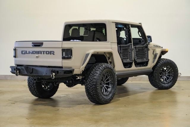 Used 2025 Jeep Gladiator Rubicon w/ Safety Group AWD/4WD image 38
