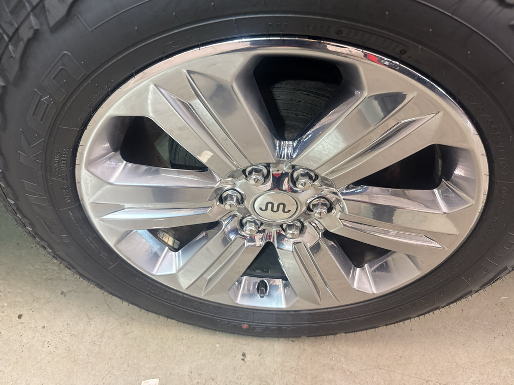 Used 2018 Ford F150 King Ranch w/ Equipment Group 601A Luxury AWD/4WD image 34