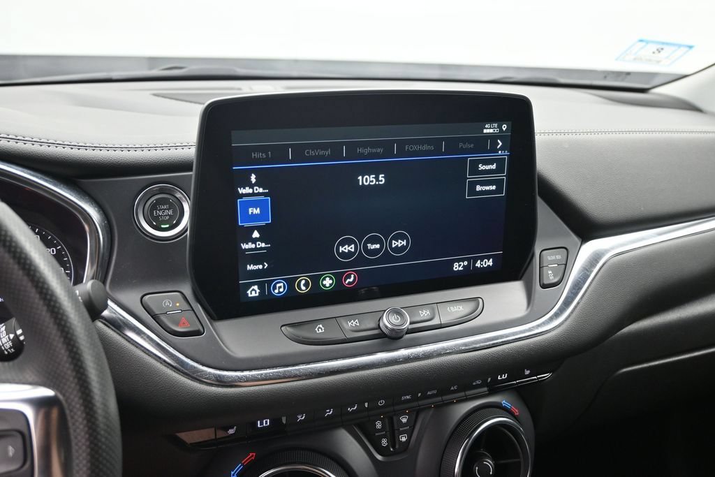 Used 2025 Chevrolet Blazer LT AWD/4WD image 15