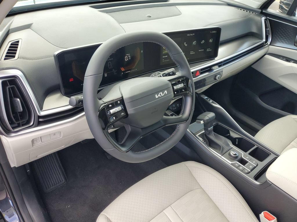 New 2026 Kia Sorento S w/ S Panoramic Sunroof Package FWD image 6