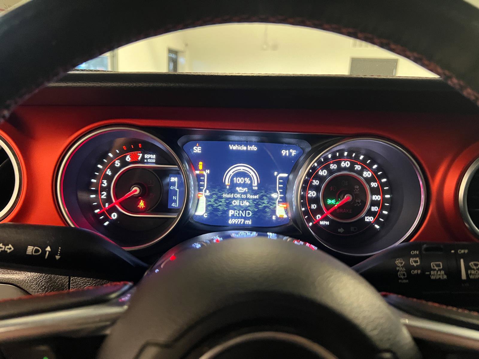Used 2018 Jeep Wrangler Rubicon AWD/4WD image 12