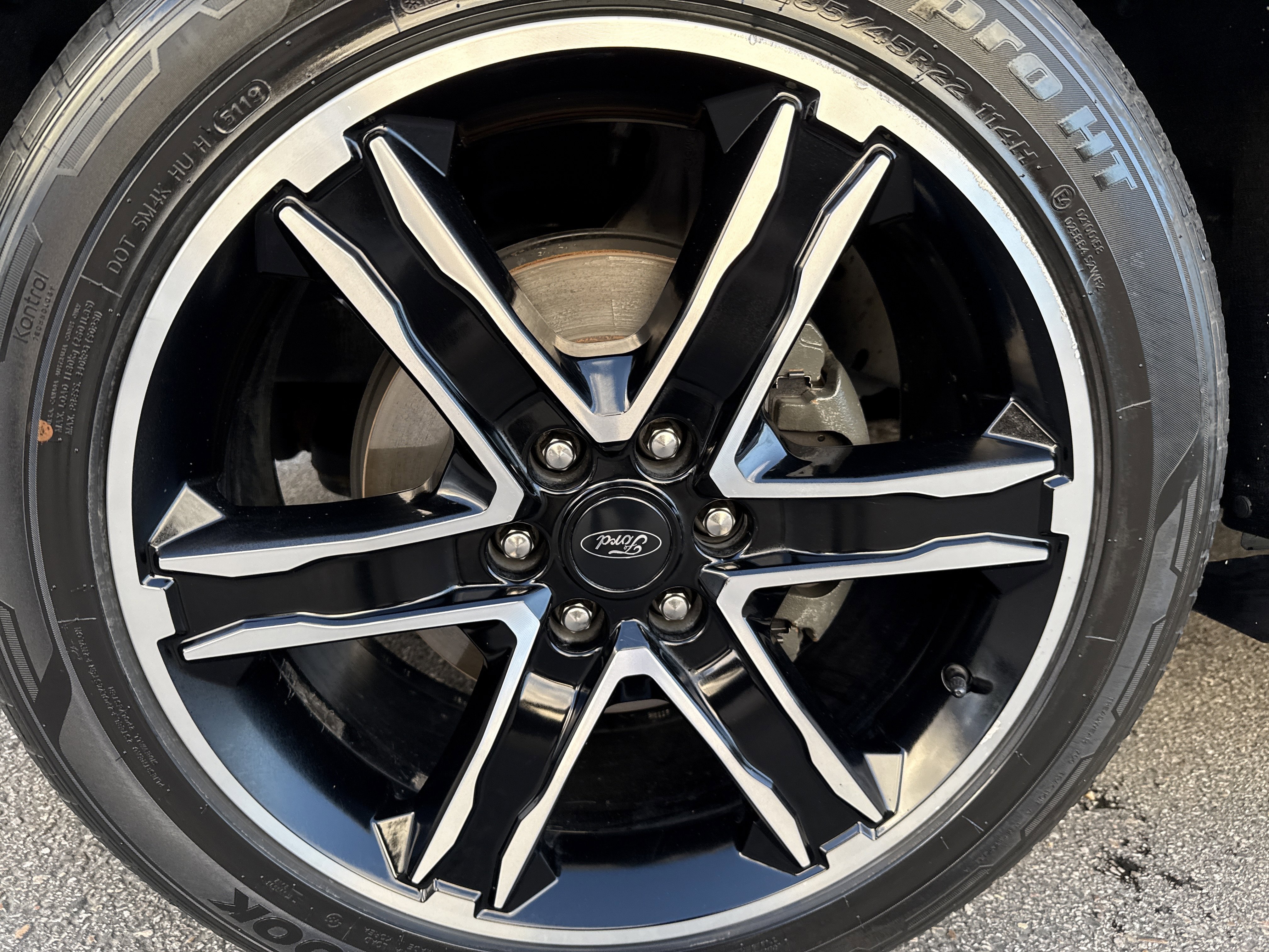 Certified 2020 Ford Expedition Limited w/ Equipment Group 303A AWD/4WD image 10