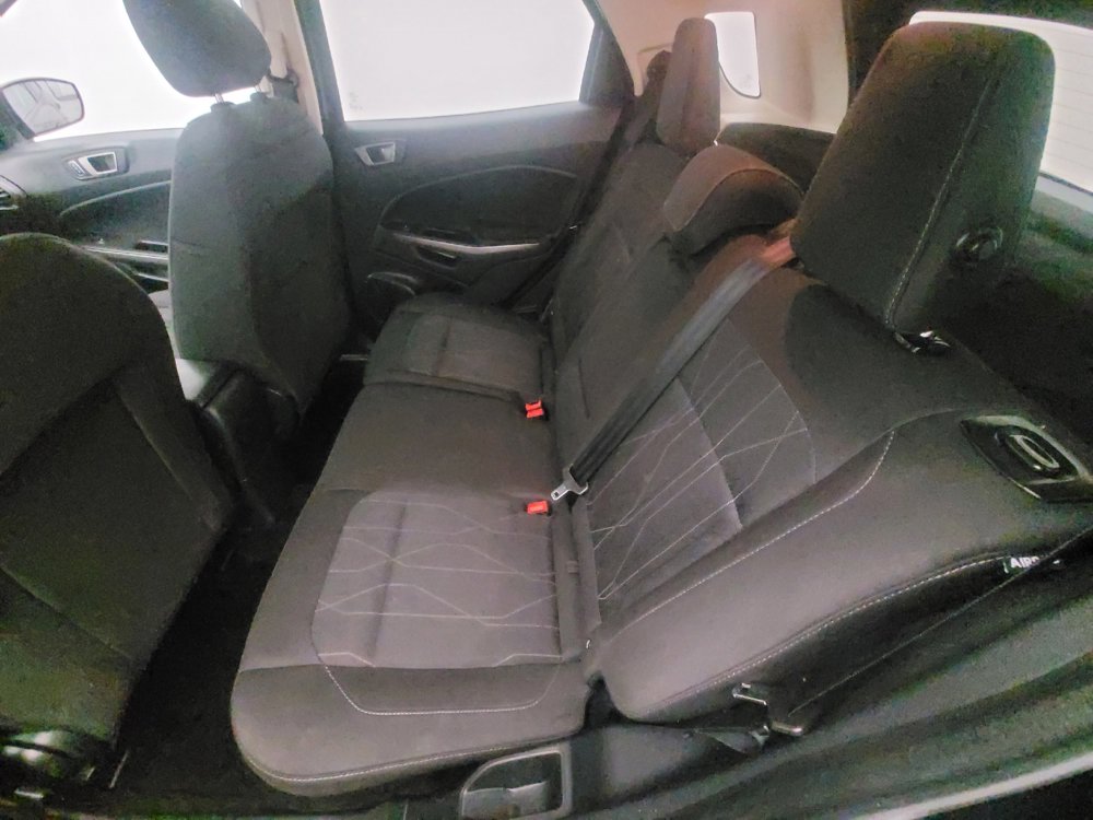 Used 2021 Ford EcoSport SE image 18