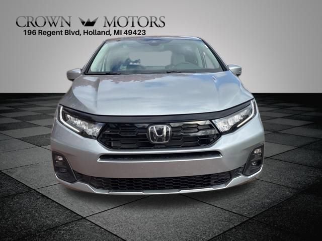 New 2026 Honda Odyssey Touring image 2