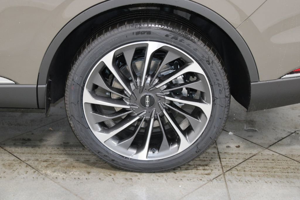 New 2026 Lincoln Aviator Reserve image 17