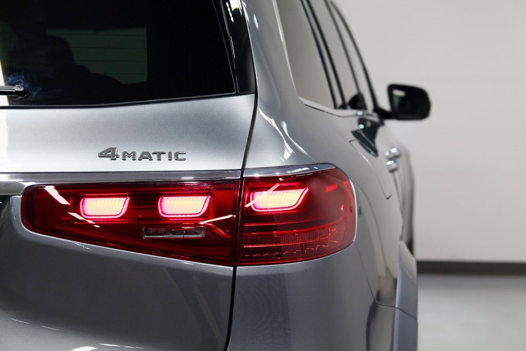 Used 2025 Mercedes-Benz GLS 450 4MATIC image 14