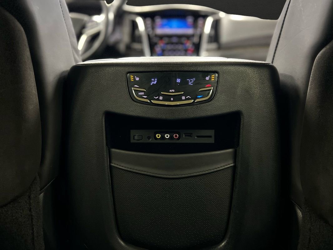 Used 2015 Cadillac Escalade ESV Platinum image 35