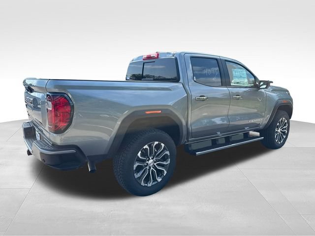 New 2026 GMC Canyon Denali w/ LPO, Black Badging Package AWD/4WD video 5