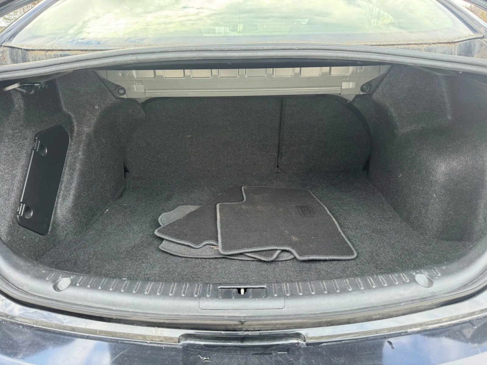 Used 2012 MAZDA MAZDA3 i Sport image 23