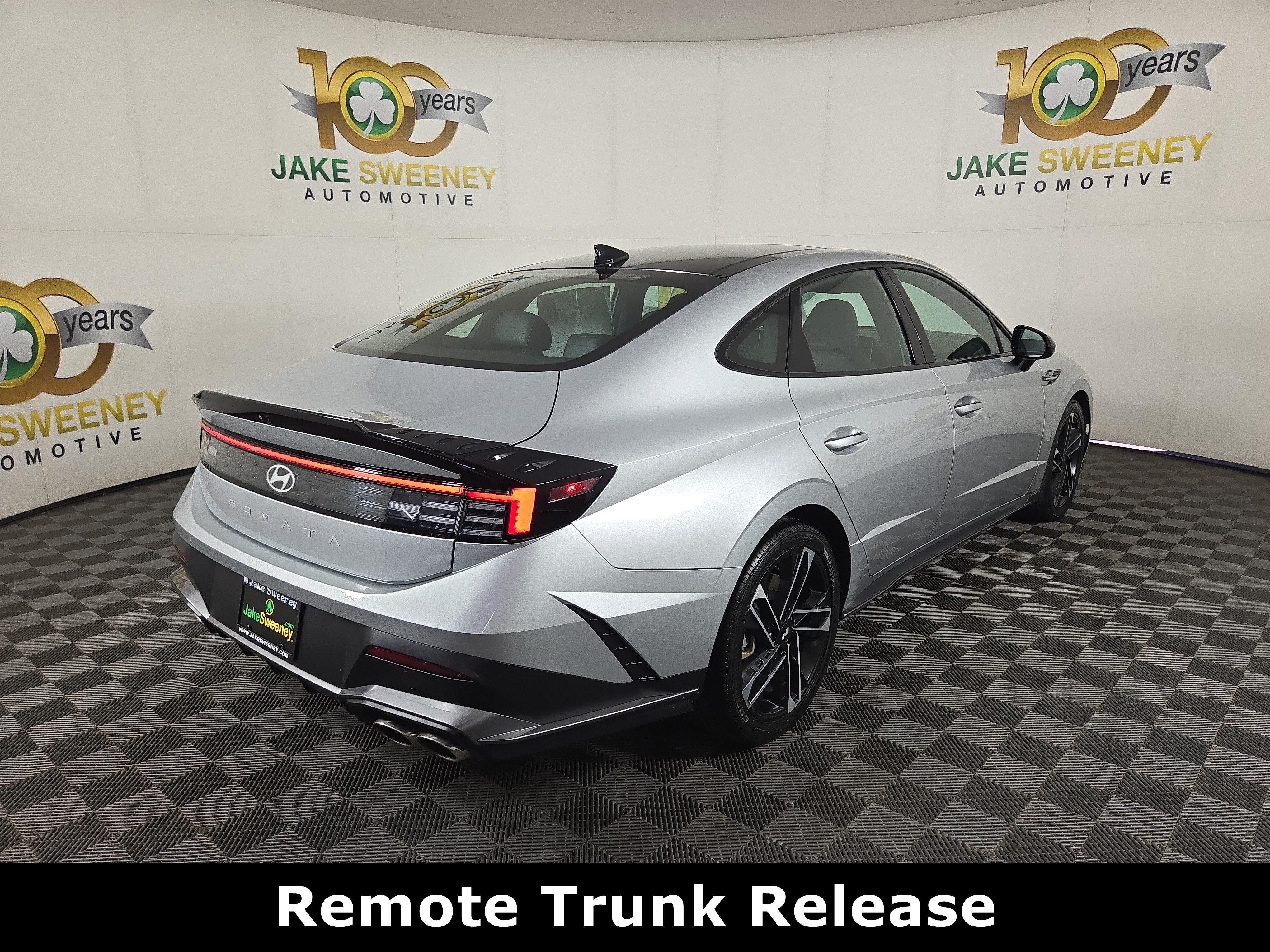 Used 2025 Hyundai Sonata N Line FWD image 9