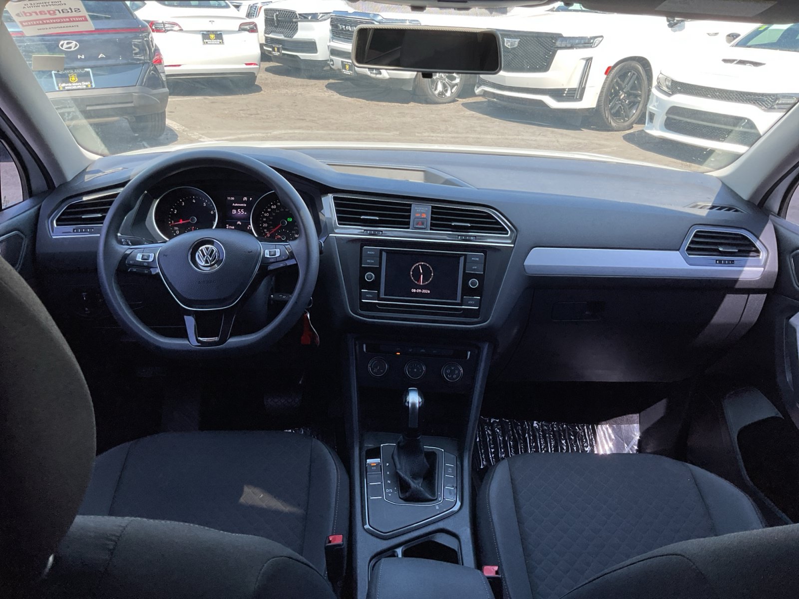 Used 2020 Volkswagen Tiguan S FWD image 17