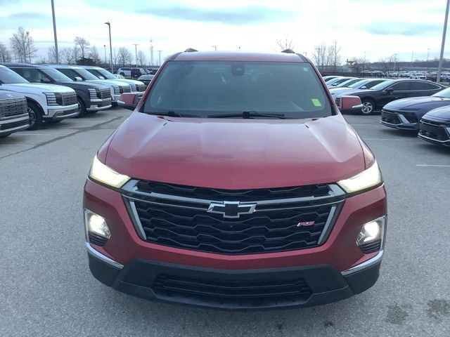 Used 2023 Chevrolet Traverse RS image 2