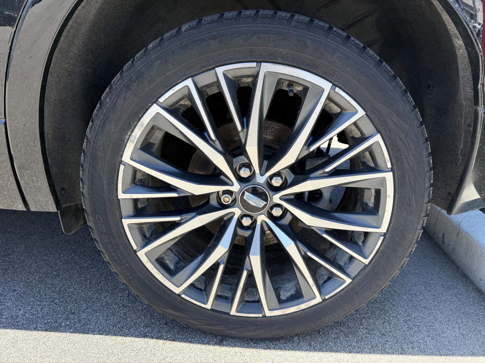 Used 2024 Cadillac XT4 Sport AWD/4WD image 15