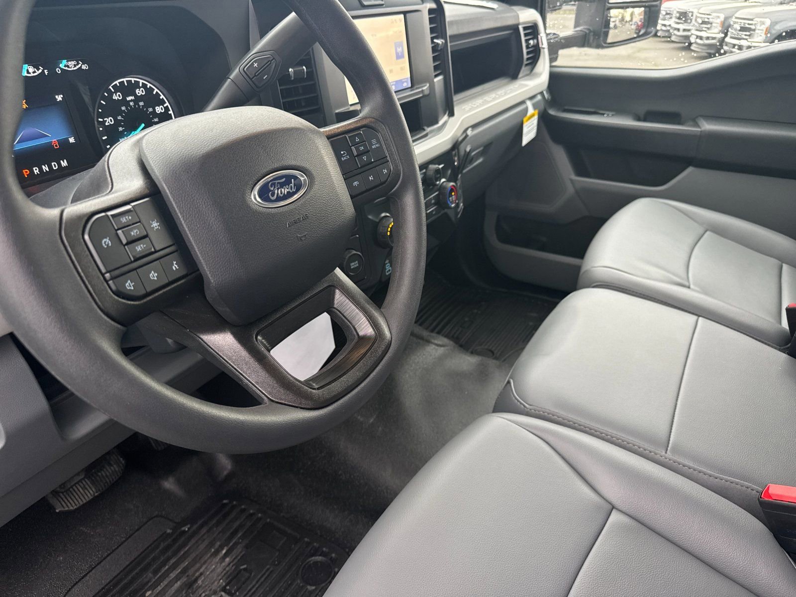 New 2025 Ford F550 2WD Regular Cab Super Duty image 9