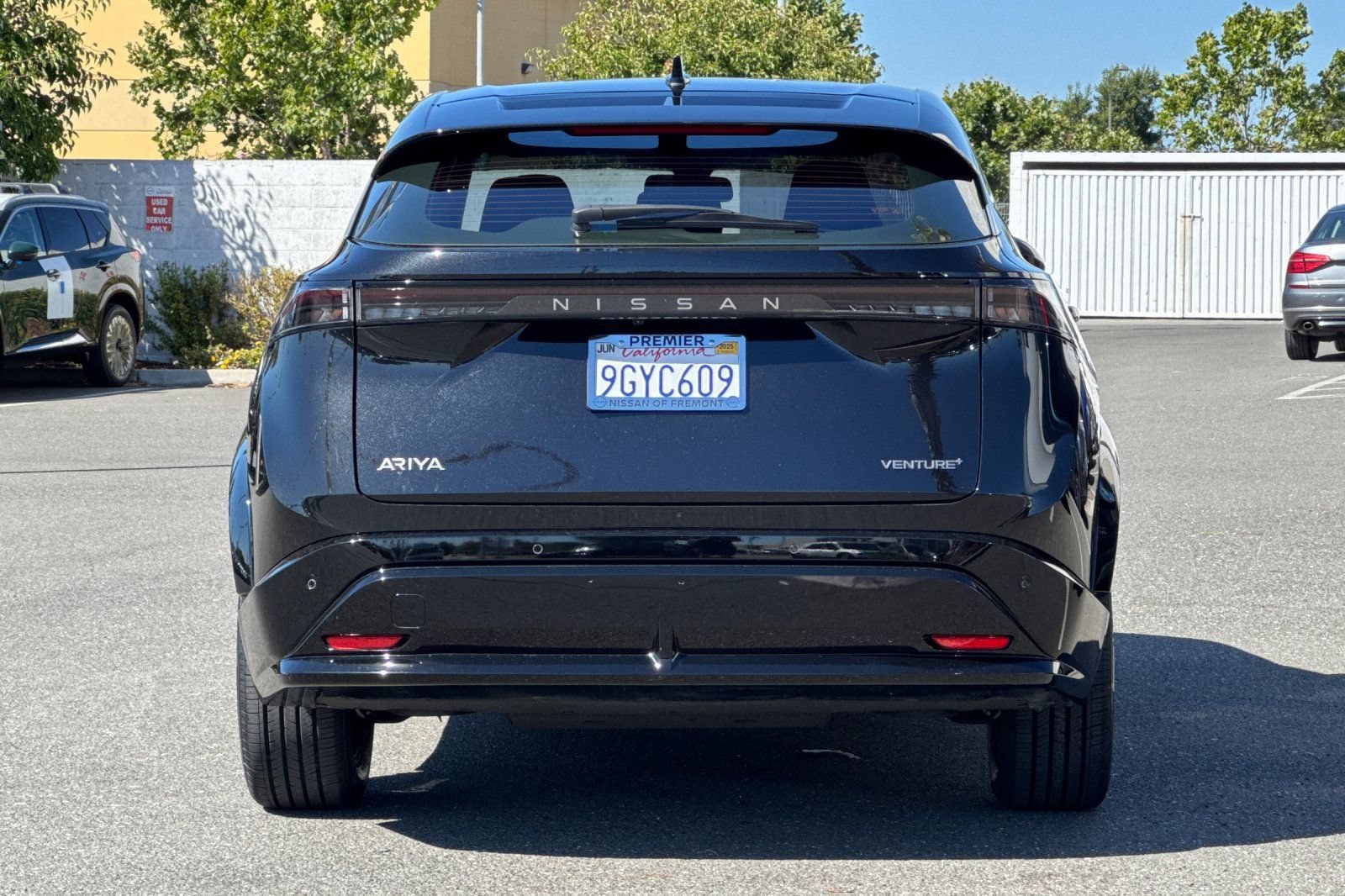 Certified 2023 Nissan Ariya FWD image 5