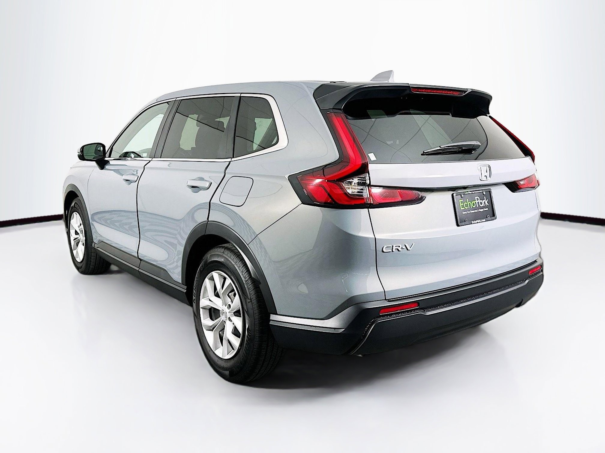 Used 2025 Honda CR-V LX image 5
