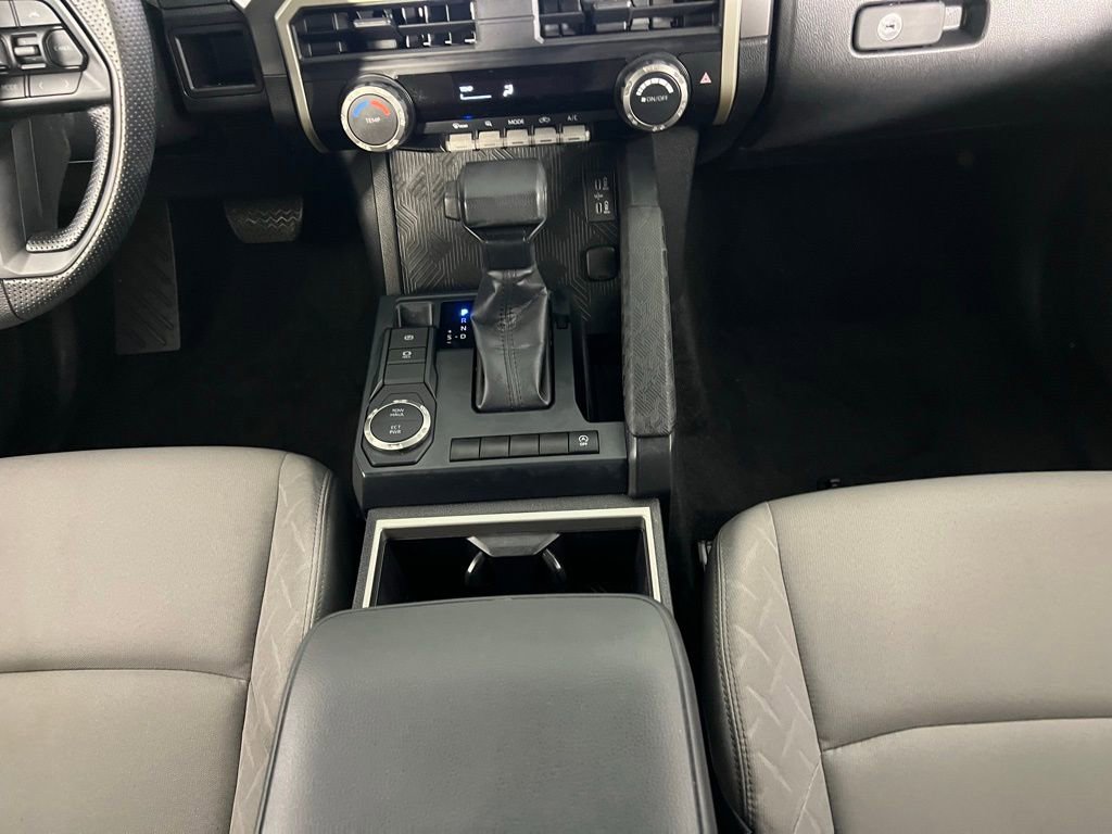 Used 2024 Toyota Tacoma SR5 image 17