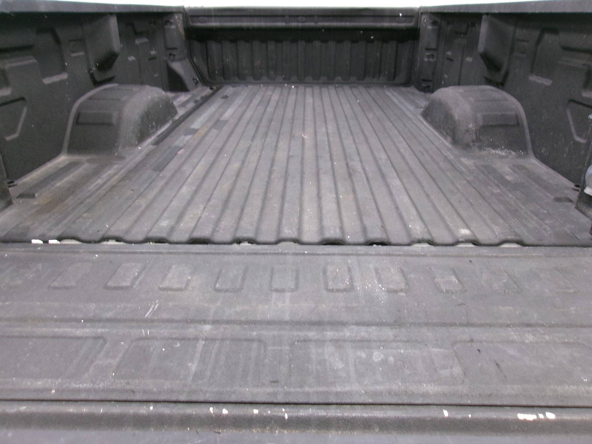 Used 2021 Chevrolet Silverado 2500 LT AWD/4WD image 10
