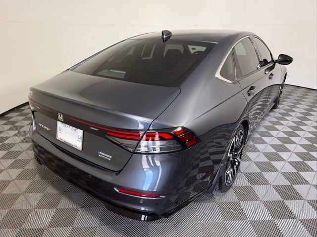 Used 2023 Honda Accord Touring image 6