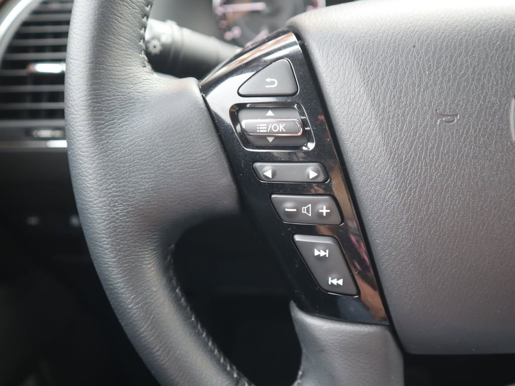 Used 2024 Nissan Armada SL image 25