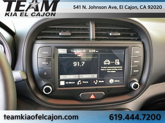Used 2025 Kia Soul LX image 24