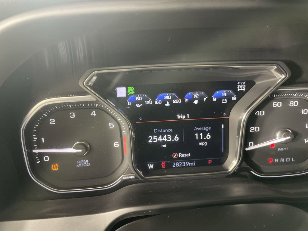 Used 2022 GMC Sierra 2500 AT4 w/ AT4 Premium Plus Package image 12