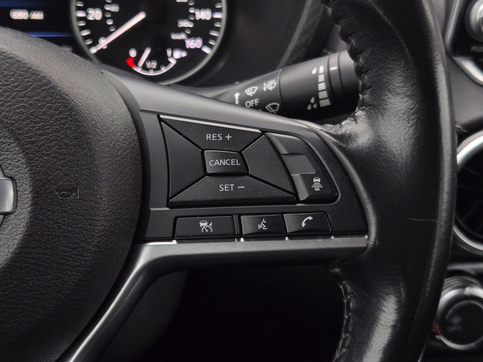Used 2023 Nissan Sentra SV FWD image 19