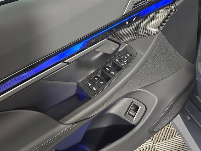 Used 2025 BMW M5 w/ Carbon Package image 15