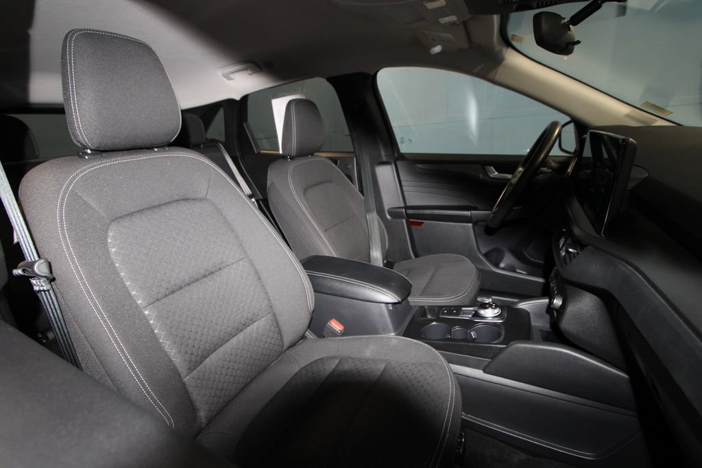 Used 2024 Ford Escape Active w/ Tech Pack #2 AWD/4WD image 21