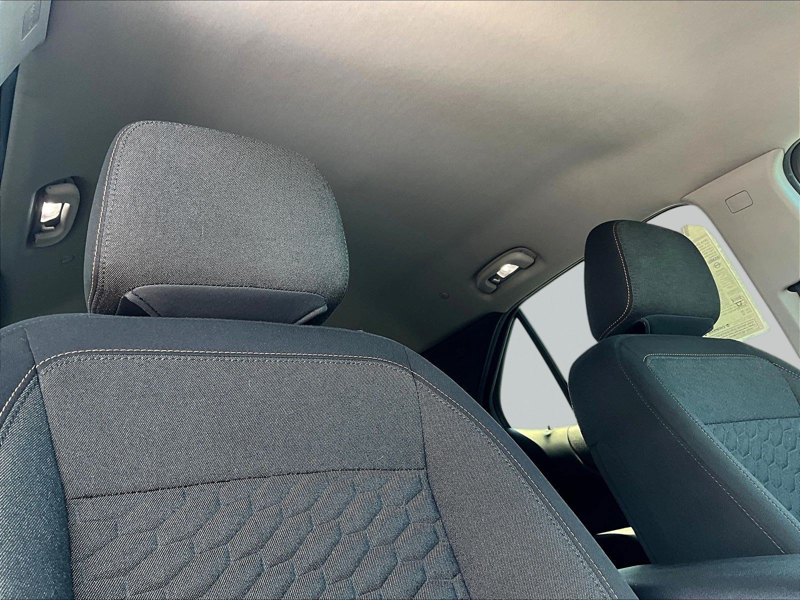 Used 2019 Chevrolet Equinox LT FWD image 27