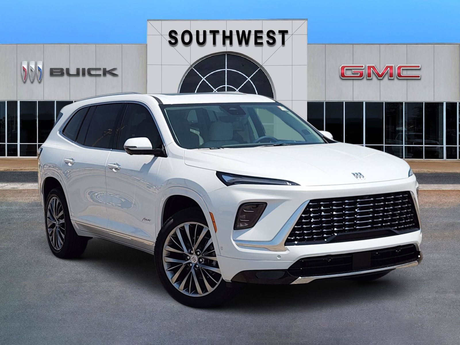 New 2026 Buick Enclave Avenir w/ Super Cruise Package FWD image 1
