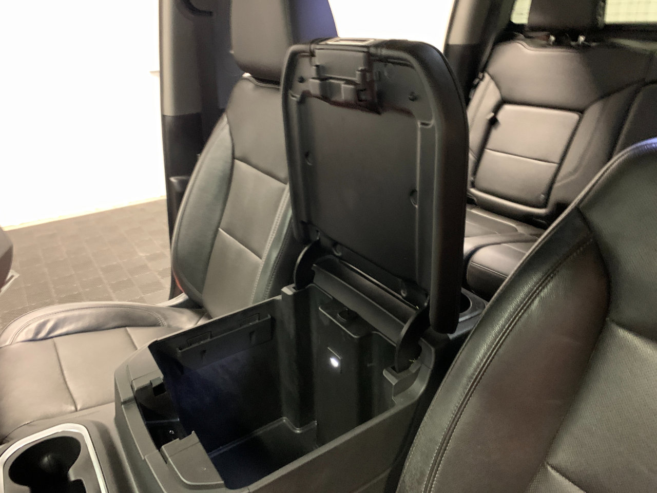 Used 2020 GMC Sierra 1500 SLT w/ SLT Premium Plus Package image 45