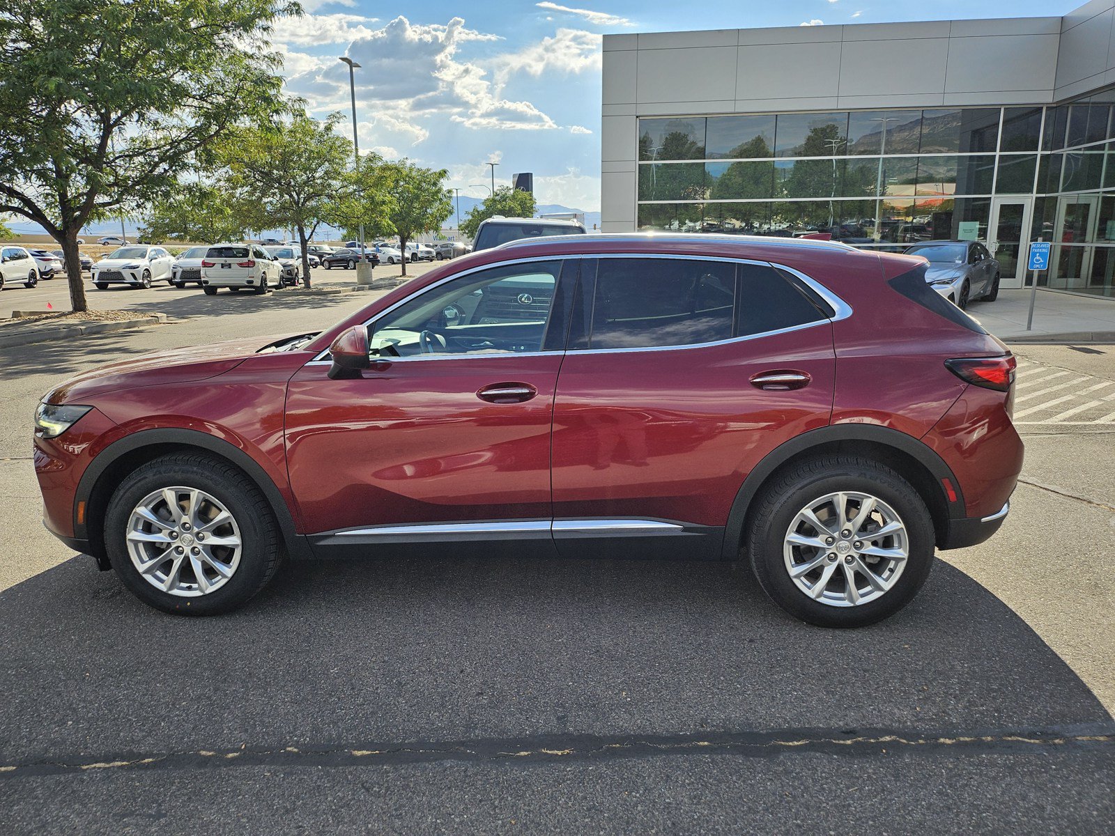 Used 2021 Buick Envision Preferred AWD/4WD image 9