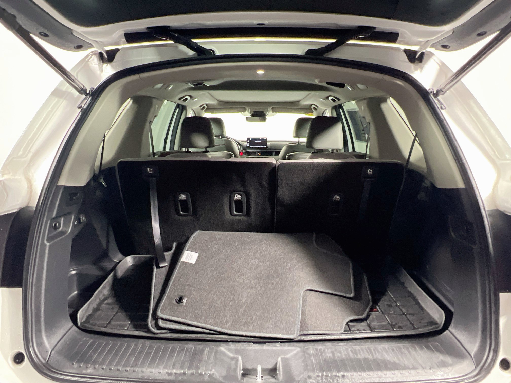 Used 2025 Honda Pilot Elite image 33