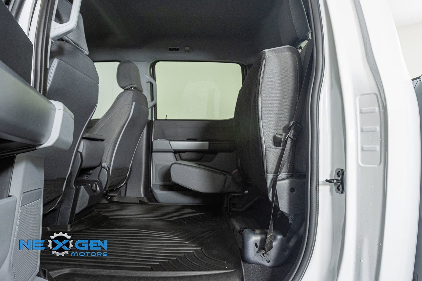 Used 2024 Ford F250 XL w/ STX Appearance Package image 24