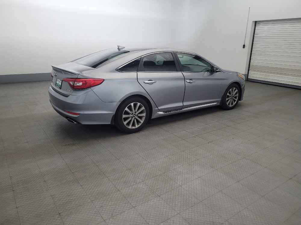 Used 2017 Hyundai Sonata Limited w/ Tech Package 03 FWD image 10